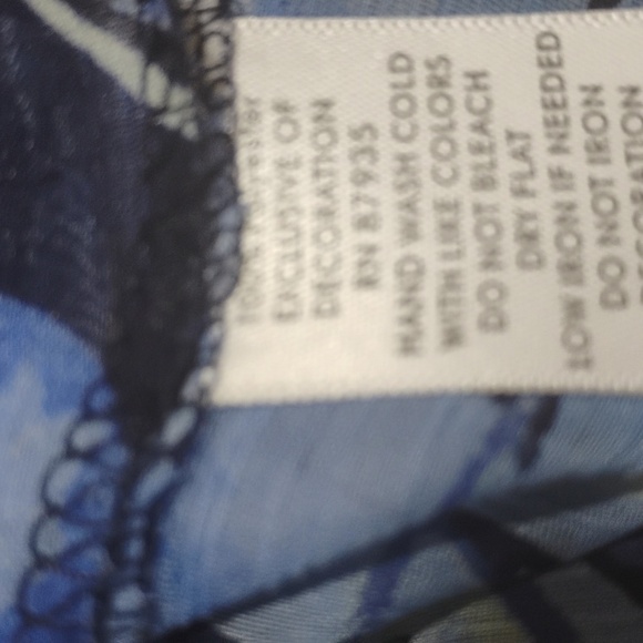 Susan Graver top - Picture 13 of 15